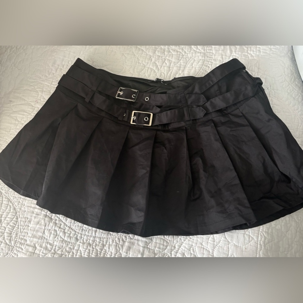 Fashion Nova Black Mini Skirt with Double Buckle